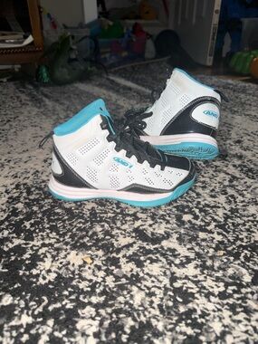 And1 Kids' High-Top Sneakers in White, Black & Teal